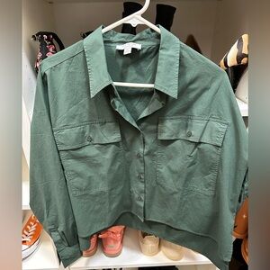 Ann Taylor Weekend olive green button up shirt size MP